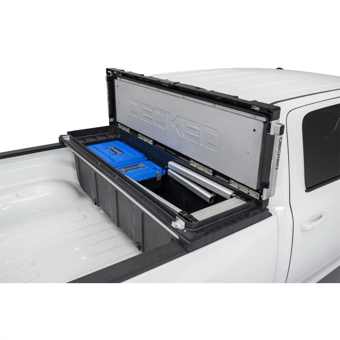 DECKED® - Tool Box with Ladder