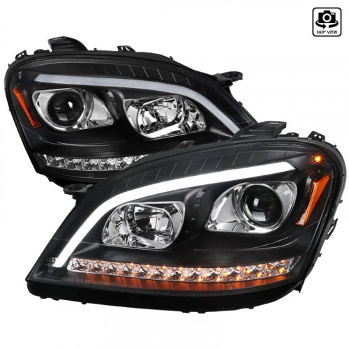 Spec-D - Black DRL Bar Projector Headlights with Sequential LED Turn Signal