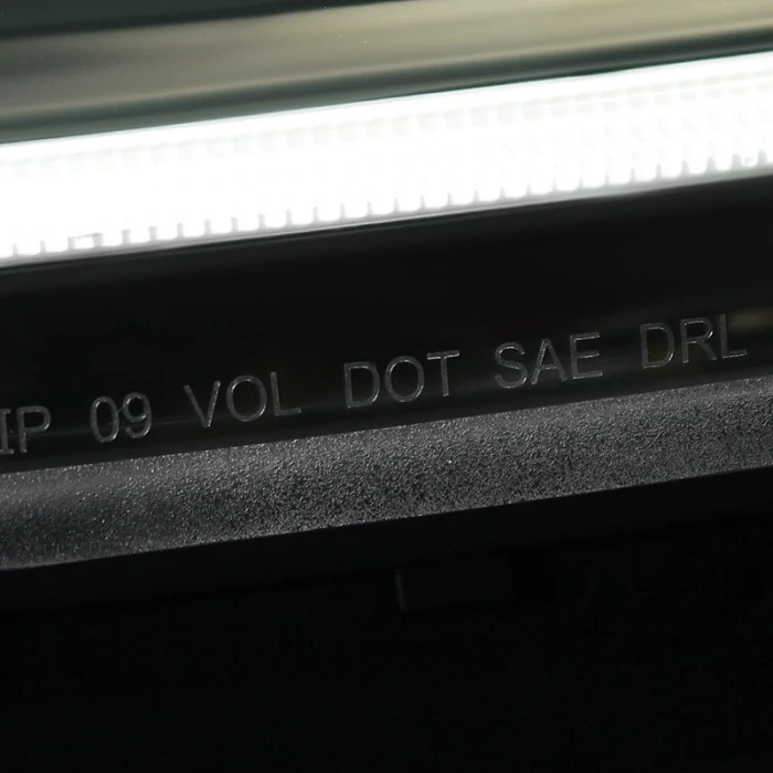 Spec-D - Black LED DRL Bar Projector Headlights