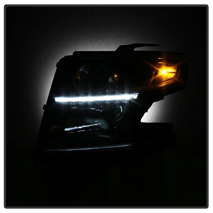 Spyder® - Driver Side Black Factory Style Headlight