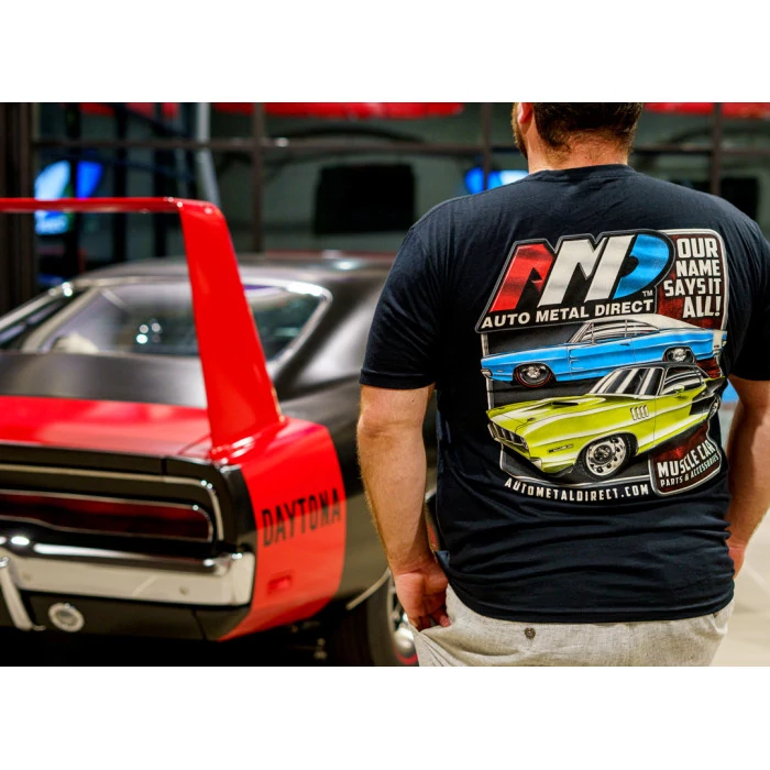 Auto Metal Direct® - Mopar T-Shirt XXL