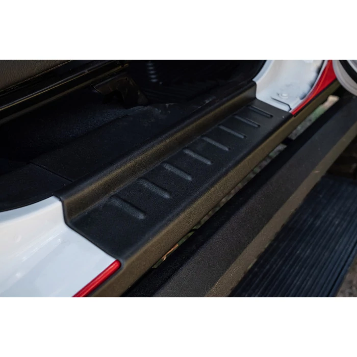 Bushwacker® - Trail Armor Black Rocker Panel with Side Panels/Sill Plate Cover