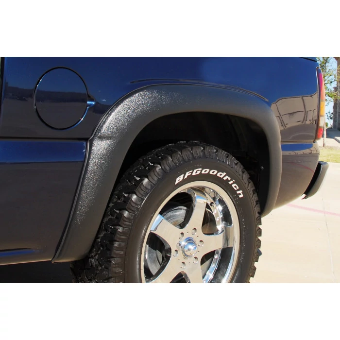 Lund® - Elite Series SX-Sport Style Smooth Black Rear Fender Flares